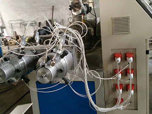 如何正确的操作潍坊PVC管材生产线